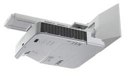 NEC U321H: NEC начинает выпуск ультракороткофокусных моделей с разрешением FULL HD