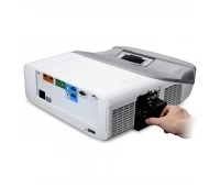 Ультракороткофокусный проектор для домашнего кинотеатра Viewsonic PX800HD