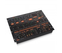 Полумодульный рековый синтезатор Behringer 2600