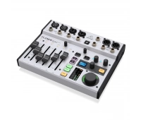 Behringer FLOW 8