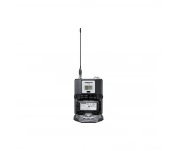 Поясной передатчик Shure AXIENT AD1