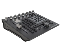 MIDI контроллер Icon P1 Nano