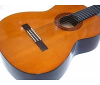 Гитара Yamaha C40