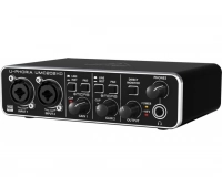 Behringer UMC202HD