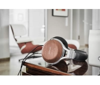 Denon AH-D7200
