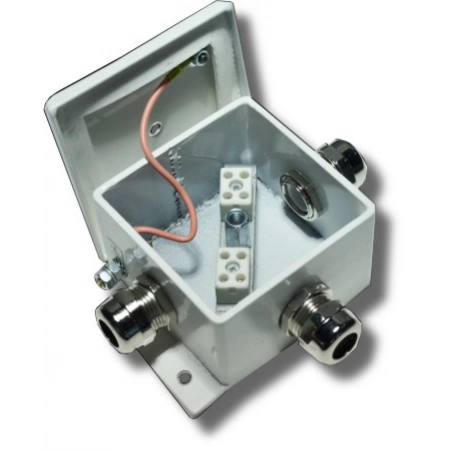 Коробка монтажная огнестойкая Гефест КМ-О (4к)-IP66 три ввода