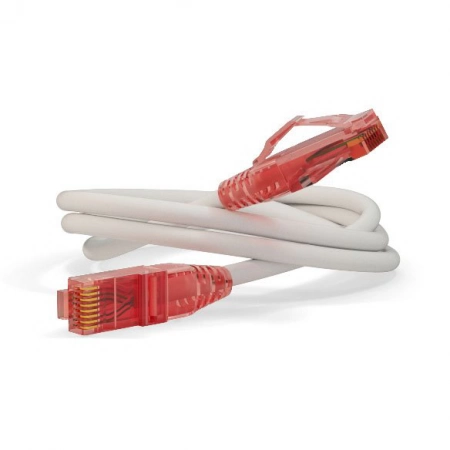Патч-корд медный Hyperline PC-LPM-UTP-RJ45-RJ45-C5e-0.5M-LSZH-WH