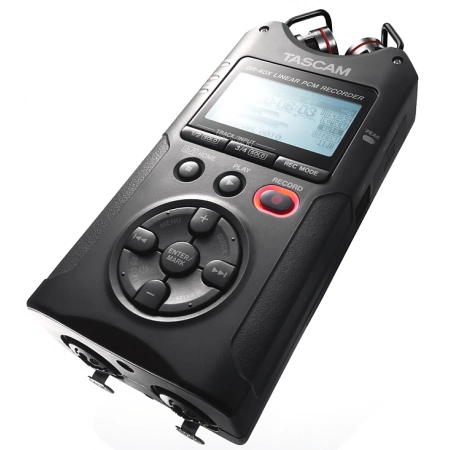 Изображение 5 (Портативный цифровой аудиорекордер wav/mp3 Tascam DR-40X)