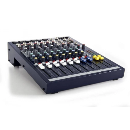 Изображение 16 (Микшерный пульт Soundcraft EPM6)