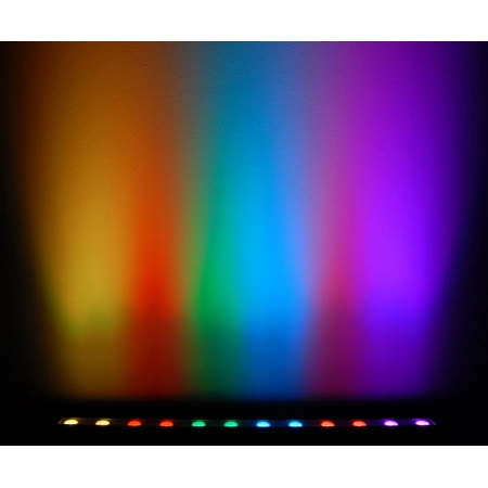 Изображение 3 (Светодиодный линейный светильник CHAUVET-PRO COLORdash Batten Quad 12)