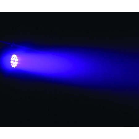 Изображение 5 (Светодиодный прожектор направленного света CHAUVET-PRO COLORdash Par Quad 18)