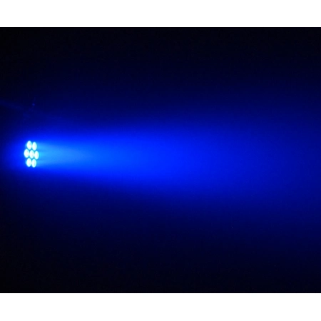 Изображение 4 (Светодиодный прожектор направленного света CHAUVET-PRO COLORdash Par Quad 7)
