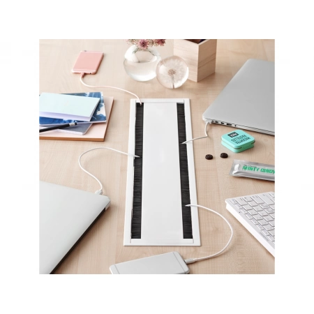 Изображение 2 (Комплект розеточной станции Conference Large серии Axessline с лючком Kondator 935-K46DW)