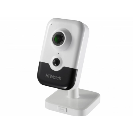 Бюджетная IP-видеокамера компактная HiWatch DS-I214W(C) (2.0мм)
