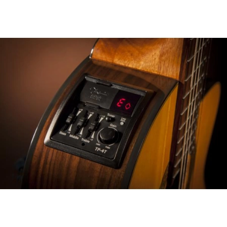 Изображение 2 (Классическая электроакустическая гитара TAKAMINE GC5CE NAT)