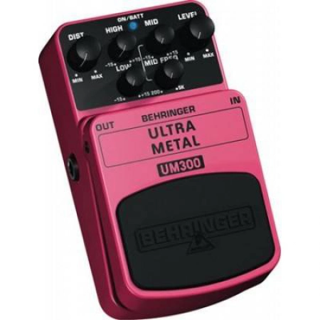 Педаль эффектов 'хэви метал'-дисторшн Behringer UM300