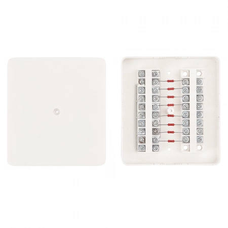 Коробка на 4 абонента МЭК-Электрика KRA-4 300Om white