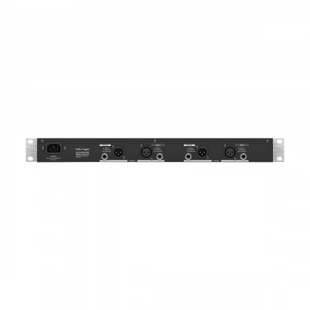 Изображение 2 (Ламповый предусилитель Behringer MIC2200 V2)