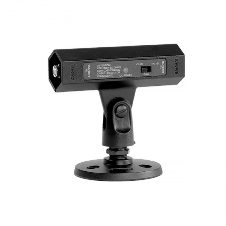 Усилитель для установки выносной антенны Shure UA830WB