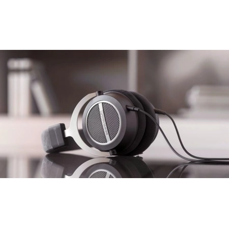 Изображение 5 (Полноразмерные наушники открытого типа Beyerdynamic Amiron Home)