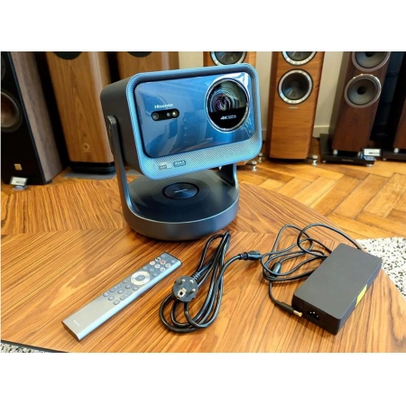 Изображение 2 (Лазерный проектор для домашнего кинотеатра Hisense C2 ULTRA (20015101))