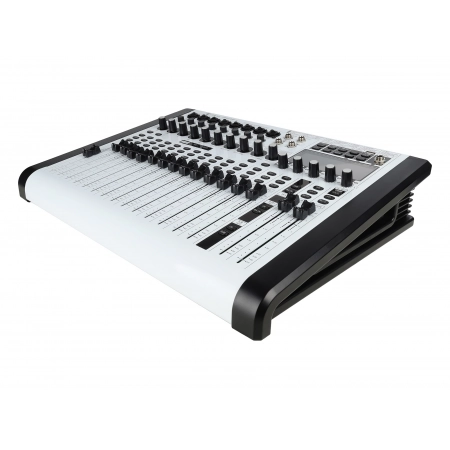 Микшер INTREND ITMIX-D8-4