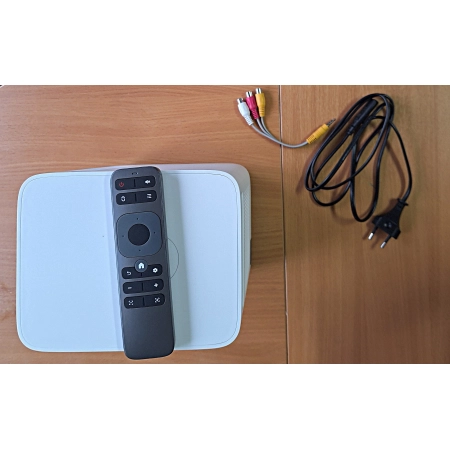 Изображение 11 (Проектор для домашних развлечений Classic Solution CS-E01)