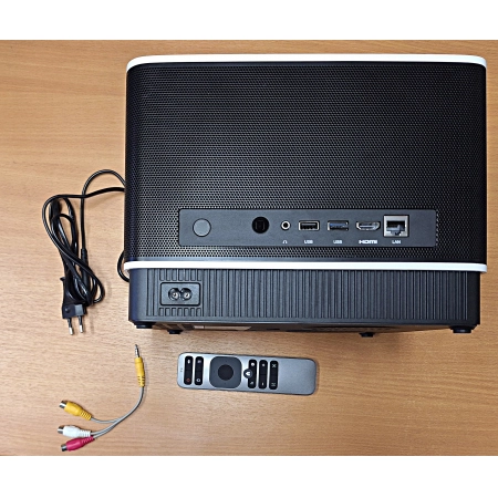 Изображение 11 (Проектор для домашних развлечений Classic Solution CS-E10)